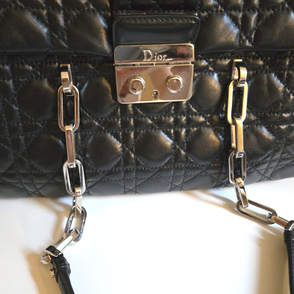Dior Black Quilted Medium Cannage Shoulder Bag - Picture 4 of 5